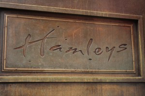 hamleys_entree02